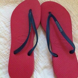 HAVAIANAS Flip Flops / Sandals